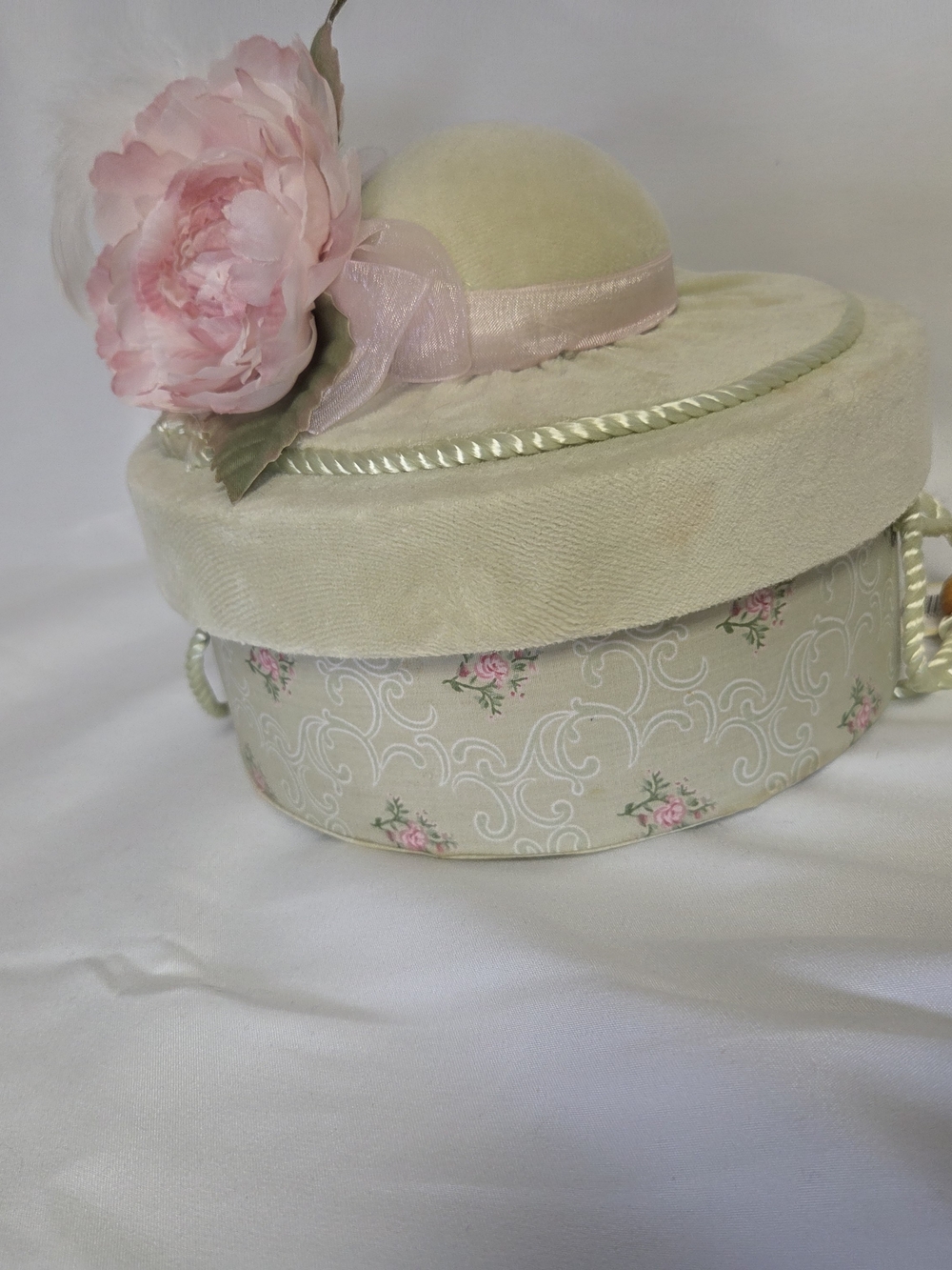Vintage Bearington Collection Box Rose Hat Box Floral 7"